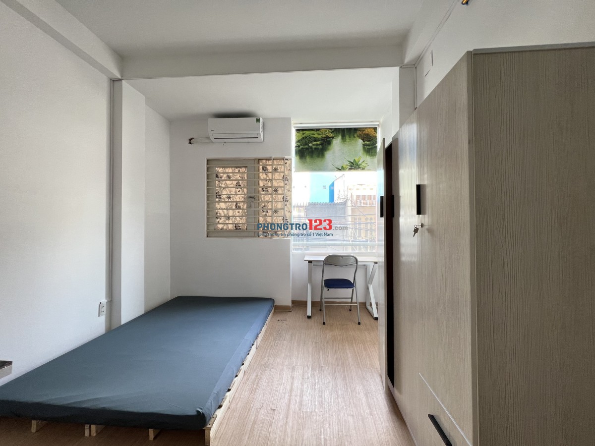 Khai trương căn hộ nội thất cơ bản tại Nguyễn Trãi, Quận 1