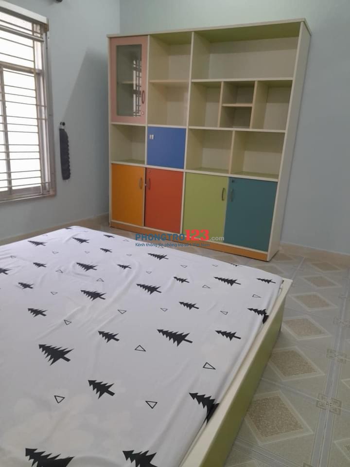 Chính chủ cần cho thuê nguyên căn Nguyễn Văn Cừ Q1 15tr/tháng