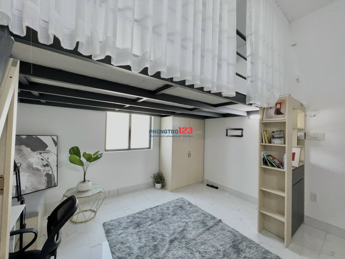 Duplex như hình - thoáng mát - cạnh bên HUTECH - đi bộ vài bước ra Lê Văn Việt