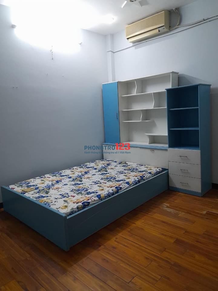 Chính chủ cần cho thuê nguyên căn Nguyễn Văn Cừ Q1 15tr/tháng