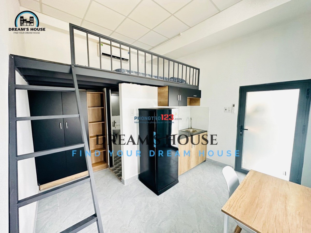 Duplex đẹp ngay chợ Hạnh Thông Tây