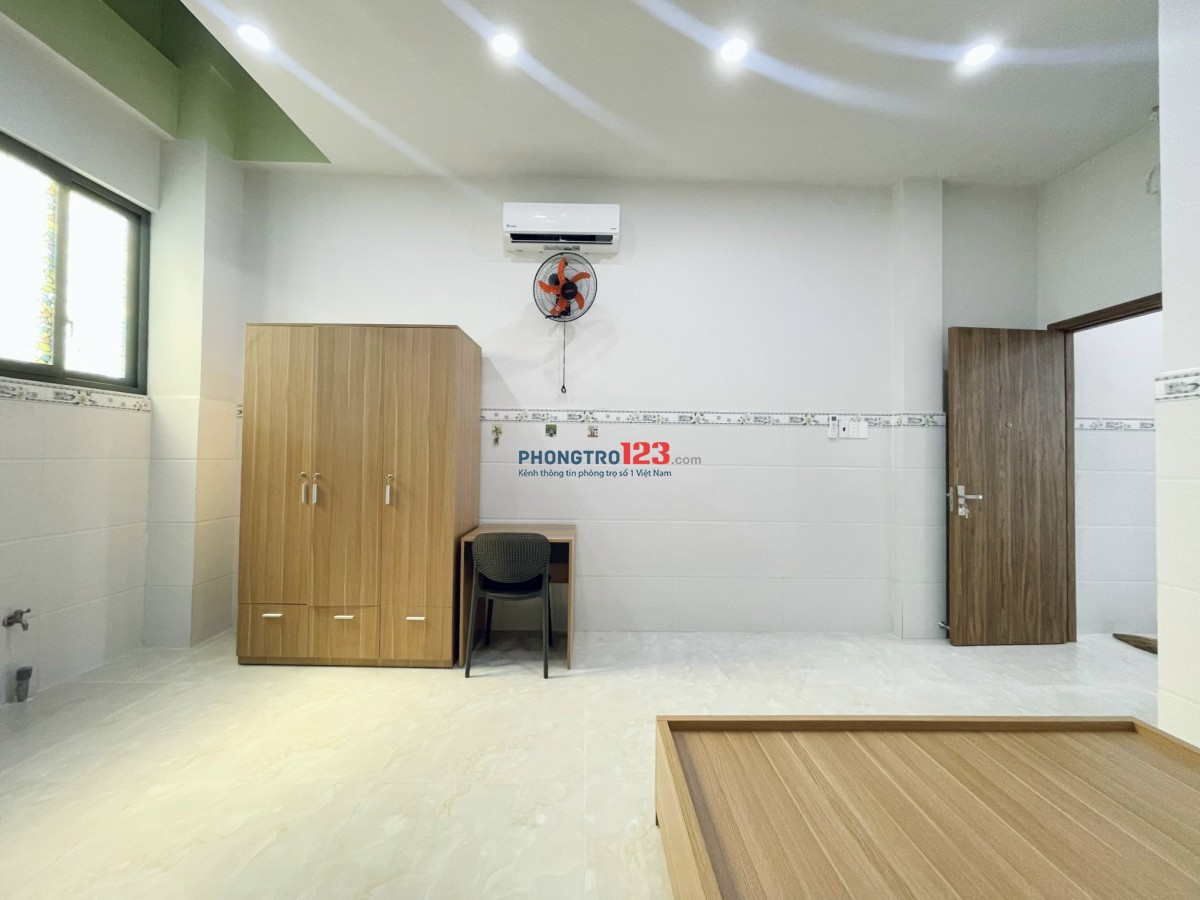 Còn duy nhất 1 phòng cuối đường Lê Văn Việt, full nội thất, đặc biệt không tính phí xe