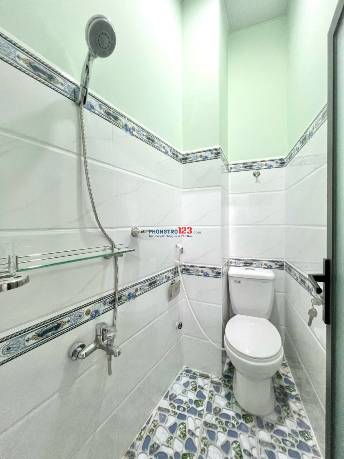 NHÀ MỚI XÂY, ĐẬP HỘP NỘI THẤT , gần Đại học Công Nghiệp, có thể ở ngay! Qua sớm để chọn phòng đẹp!!