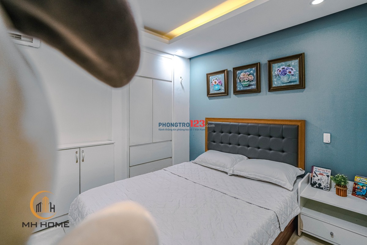 Studio Cao Cấp Full Nội Thất Ngay Sân Bay Tân Sơn Nhất - Đại Học Huflit - Rộng 25m2 - 4triệu2