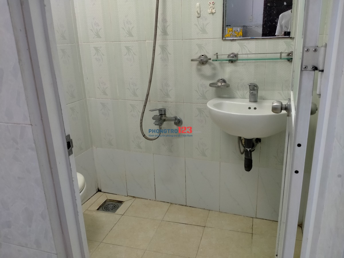 Gấp! Cho thuê phòng trọ quận 4 cuối tháng 12/2023