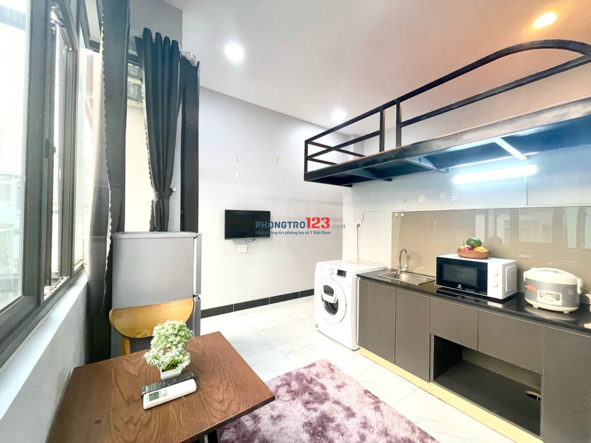 Căn hộ duplex cửa sổ nắng, full tiện nghi, nội thất Phan Xích Long