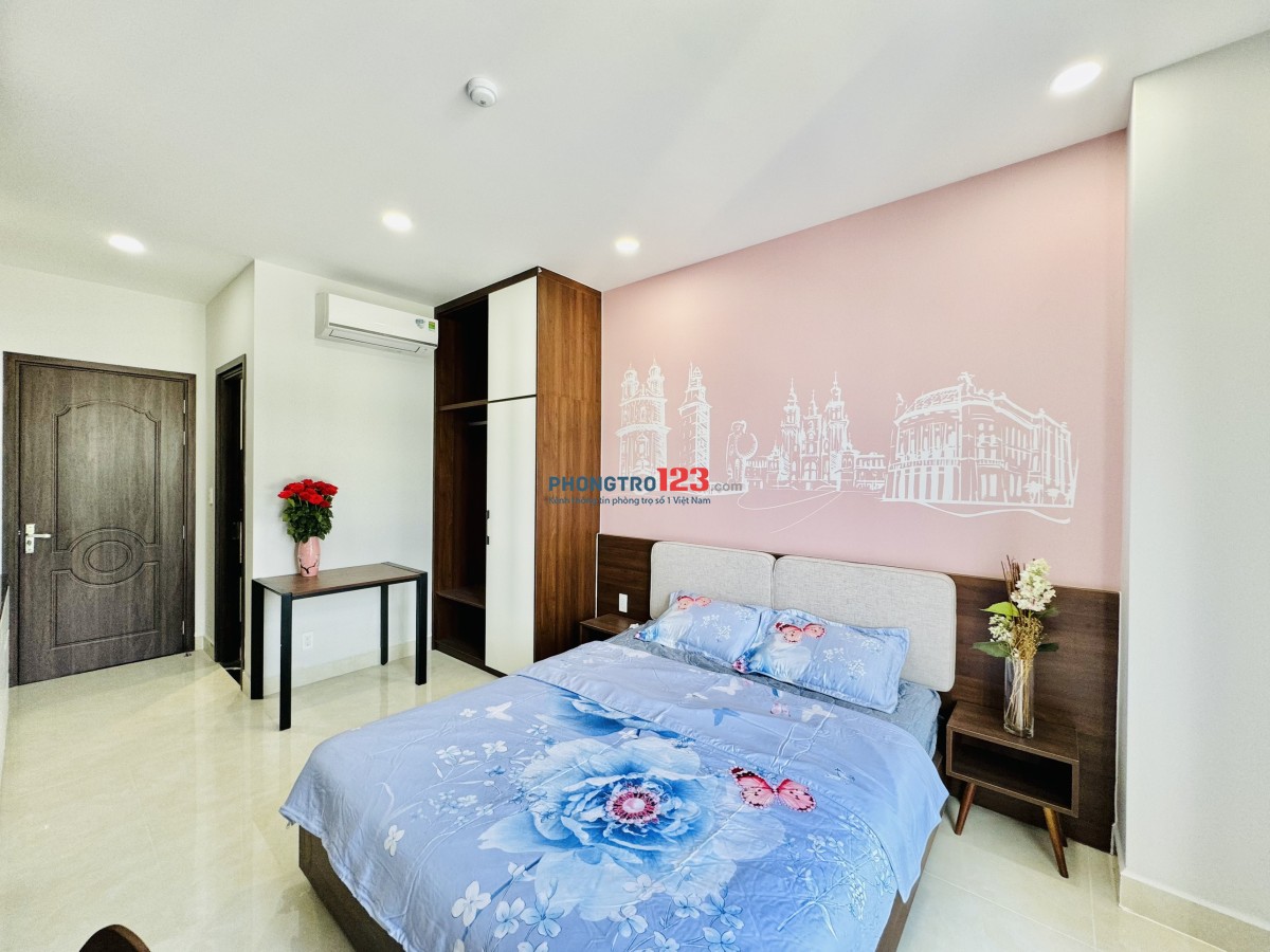 Studio Ban Công Mới 100% - Full Nội Thất - Rộng 30m2 - Ngay Lý Thường Kiệt, CMT8