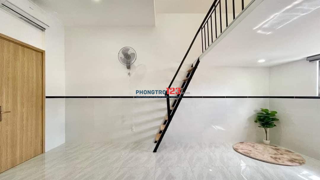 Phòng Có Gác Full Nội Thất- Máy Giặt Riêng - Ở Được 4NG - Ngay CVPM Quang Trung - Tô Ký