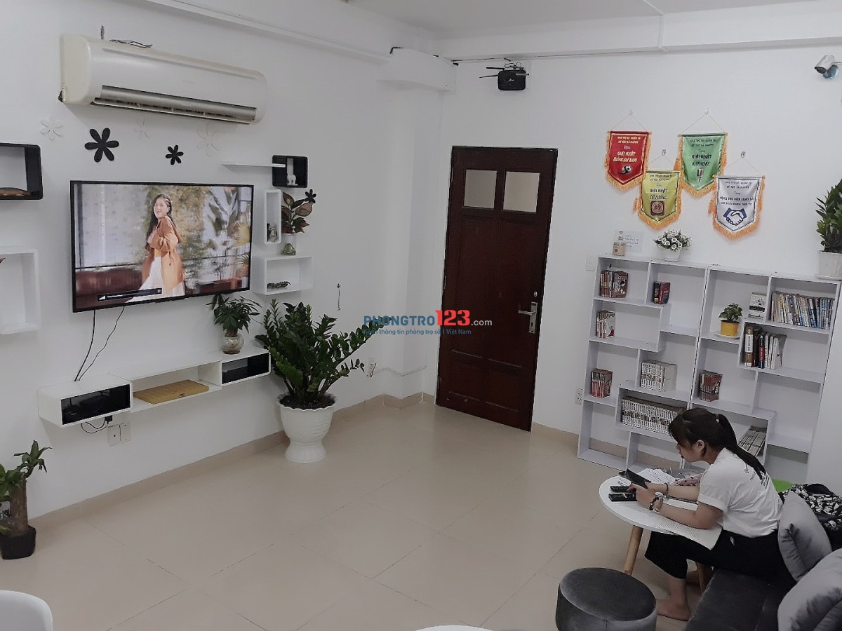 Phòng trọ ký túc xá cao cấp Quận 10 chỉ 1tr2 bao trọn gói phí sinh hoạt điện nước
