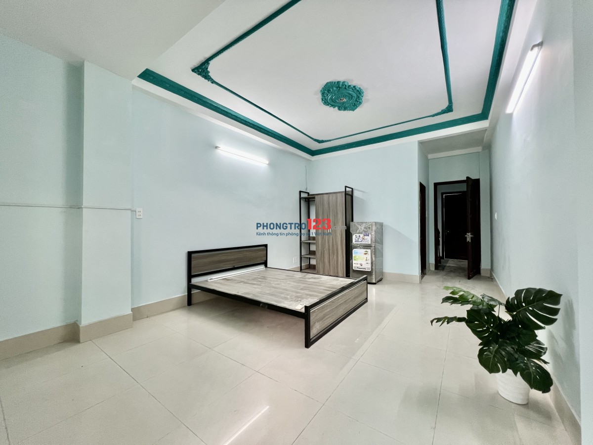 Cho thuê căn hộ dịch vụ 1 phòng ngủ tách bếp giá 6tr5 / 1 tháng