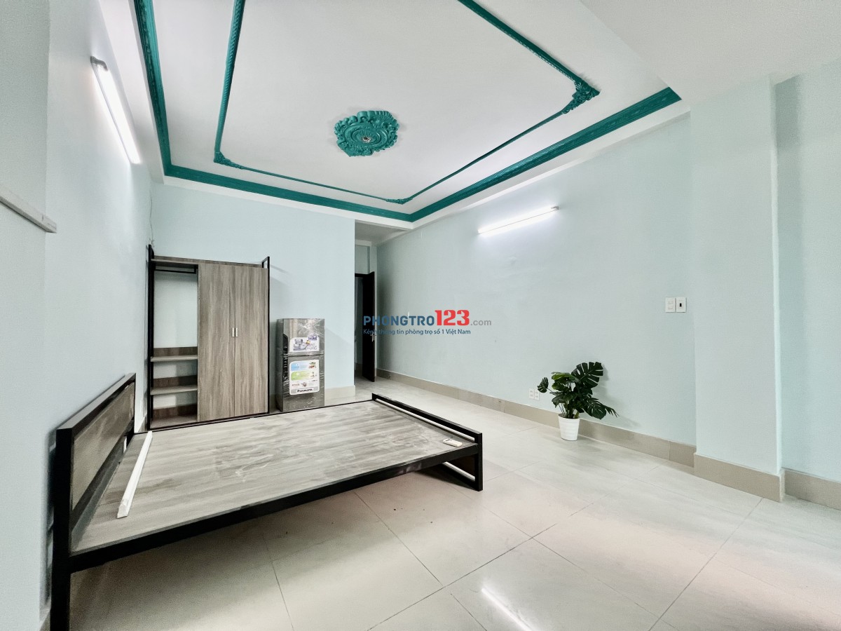 Cho thuê căn hộ dịch vụ 1 phòng ngủ tách bếp giá 6tr5 / 1 tháng