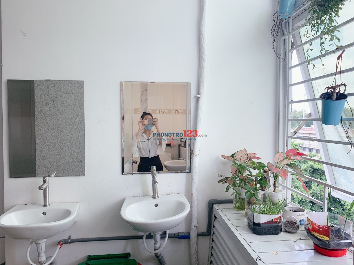 Phòng trọ ký túc xá cao cấp Quận 10 chỉ 1tr2 bao trọn gói phí sinh hoạt điện nước