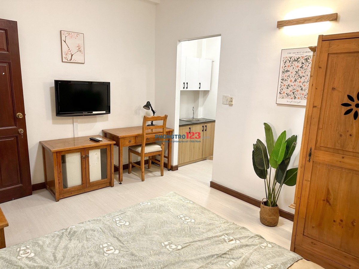 Cho thuê phòng full nội thất gần Cầu Kiệu, Công Viên Lê Văn Tám, Chợ Tân Định
