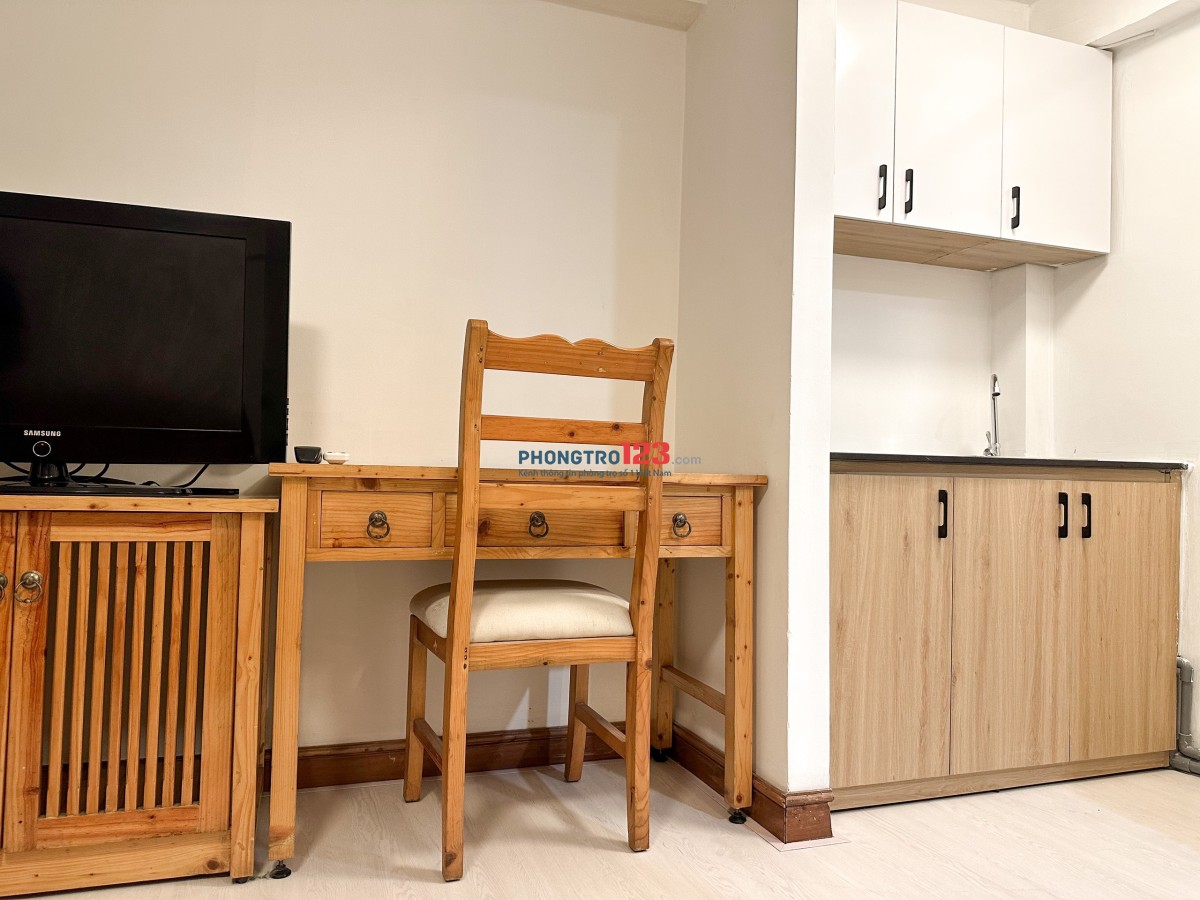 Cho thuê phòng full nội thất gần Cầu Kiệu, Công Viên Lê Văn Tám, Chợ Tân Định