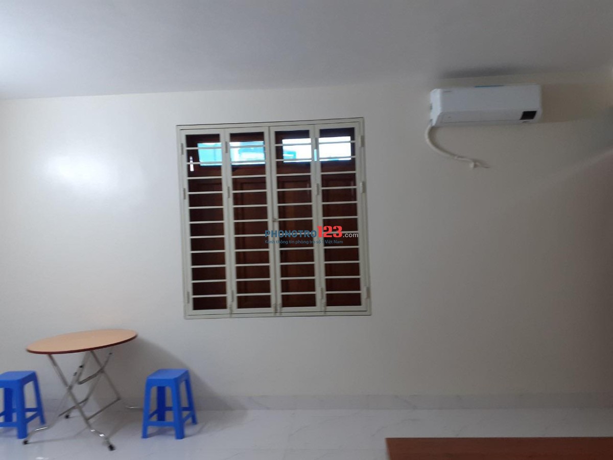 Cho thuê phòng mới xây đẹp, rộng 35m2, đủ tiện ích khép kín tại phường Phú Diễn