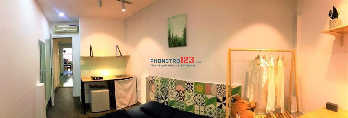 Phòng full nội thất rẻ đẹp nằm ngay vị trí đắt địa q1 ( sát bên q5-q8)