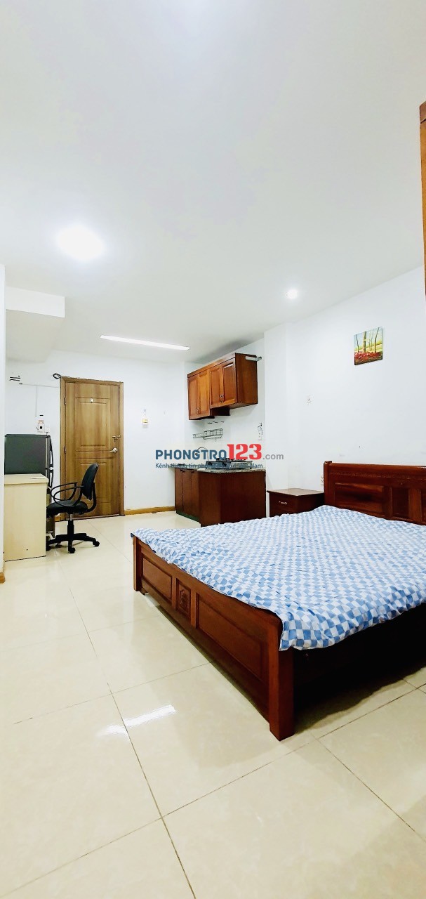 Phòng full nội thất siêu rẻ siêu hời tại tân bình