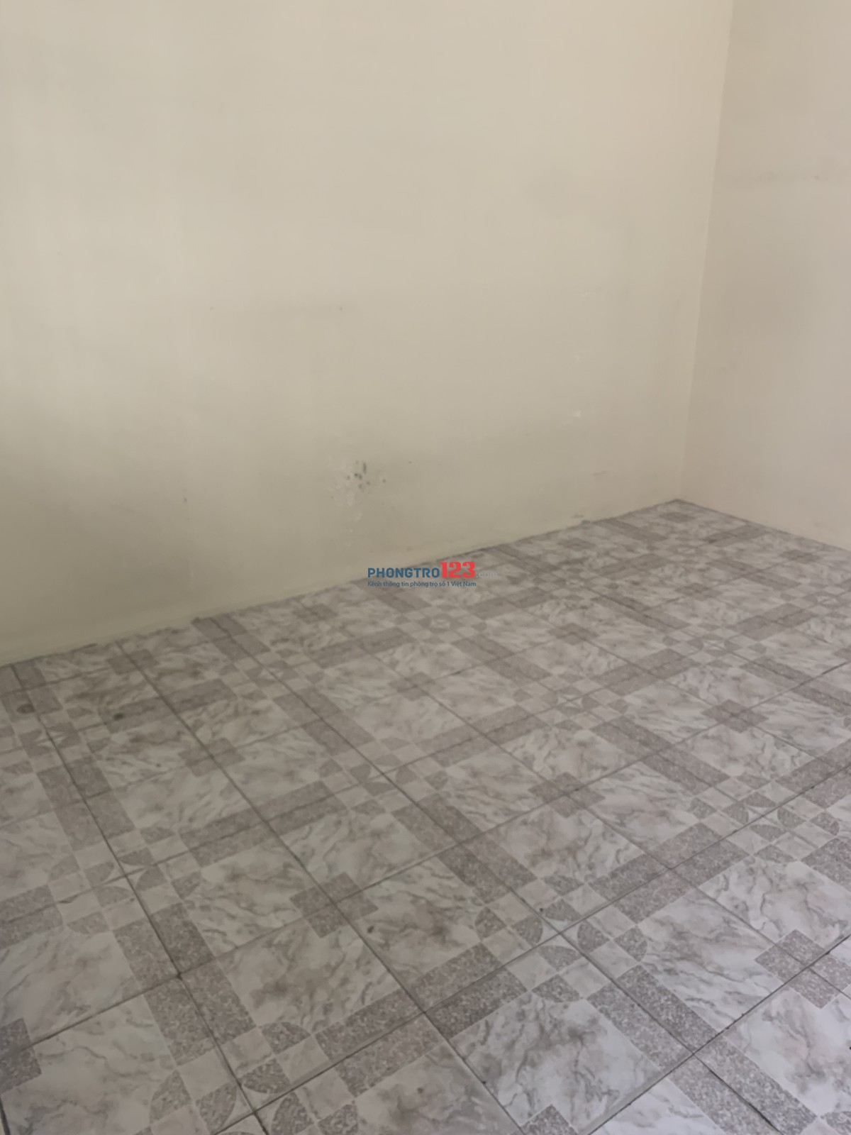 Phòng cho nữ thuê 2tr5 trung tâm Q10