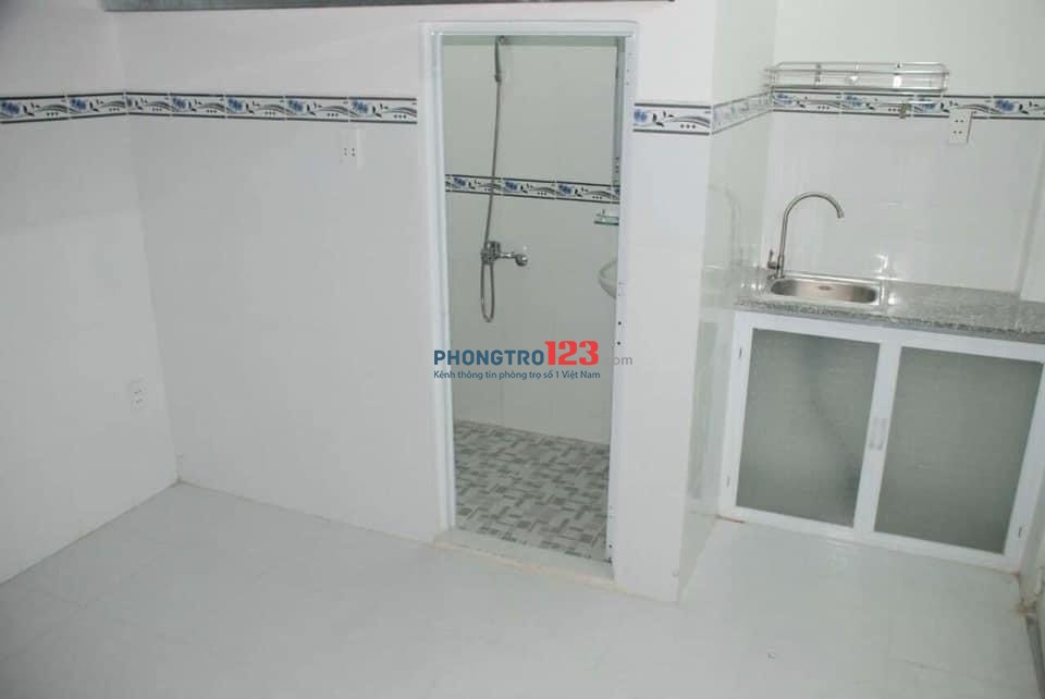 chính chủ cho thuê phòng có máy lạnh nội thất 3tr