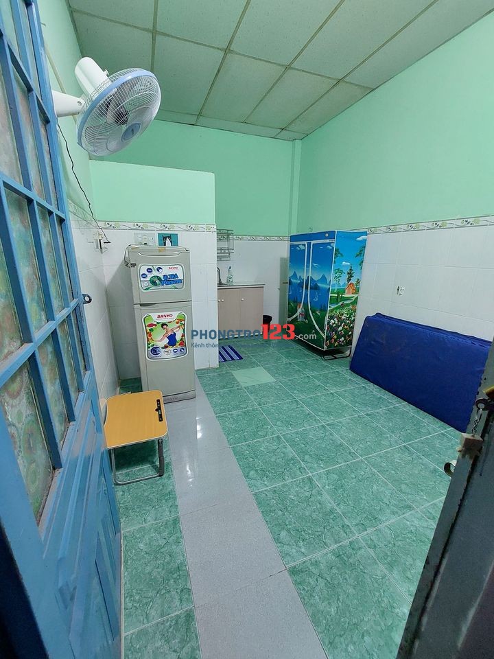 Cho thuê phòng trọ sạch sẽ, có đủ nội thất ngay 355 Thủ Khoa Huân, Thanh Hải