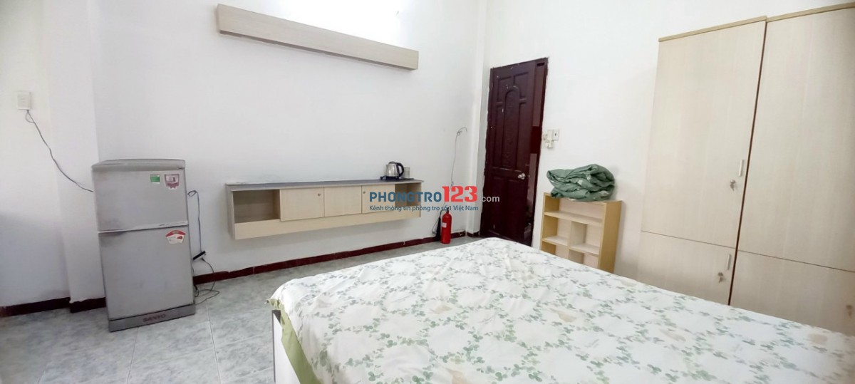 Phòng đẹp 28m2 full nt có ban công 285 Đinh Bộ Lĩnh P26 Bình Thạnh