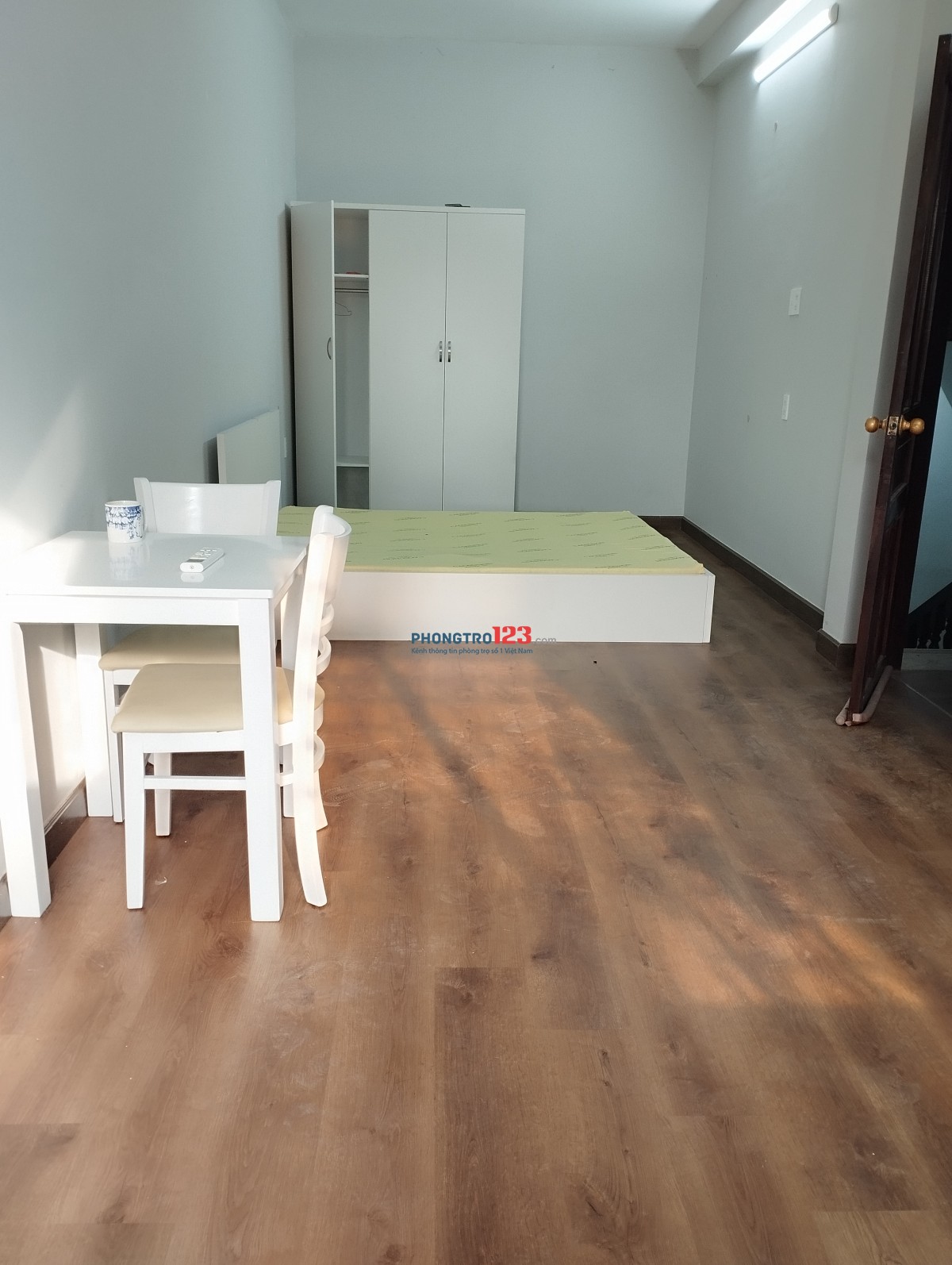 Khai trương căn hộ mini full nội thất. 25m2 ban công thoáng. Đường Cửu Long. P2. Tân Bình