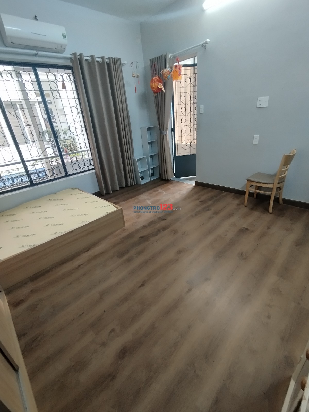 Khai trương căn hộ mini full nội thất. 25m2 ban công thoáng. Đường Cửu Long. P2. Tân Bình