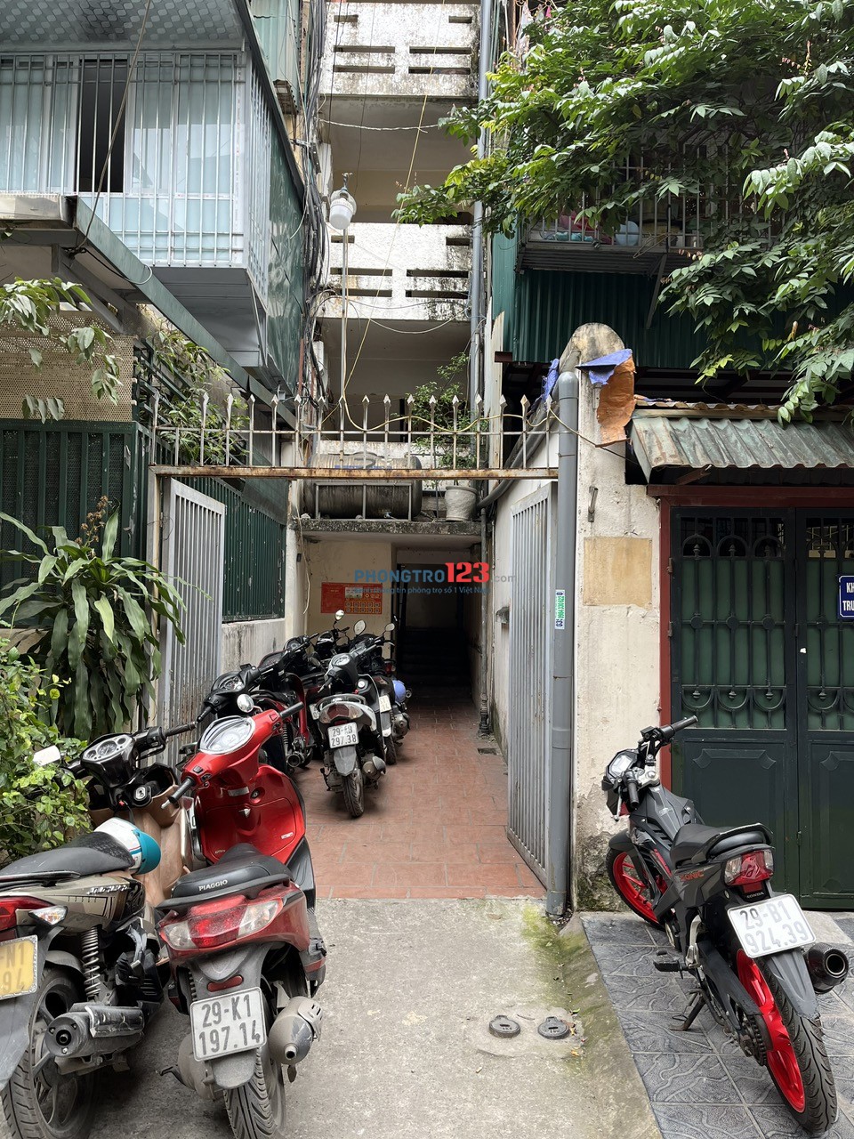 Cho thuê phòng trọ tầng 1, lối đi riêng, để xe máy miễn phí