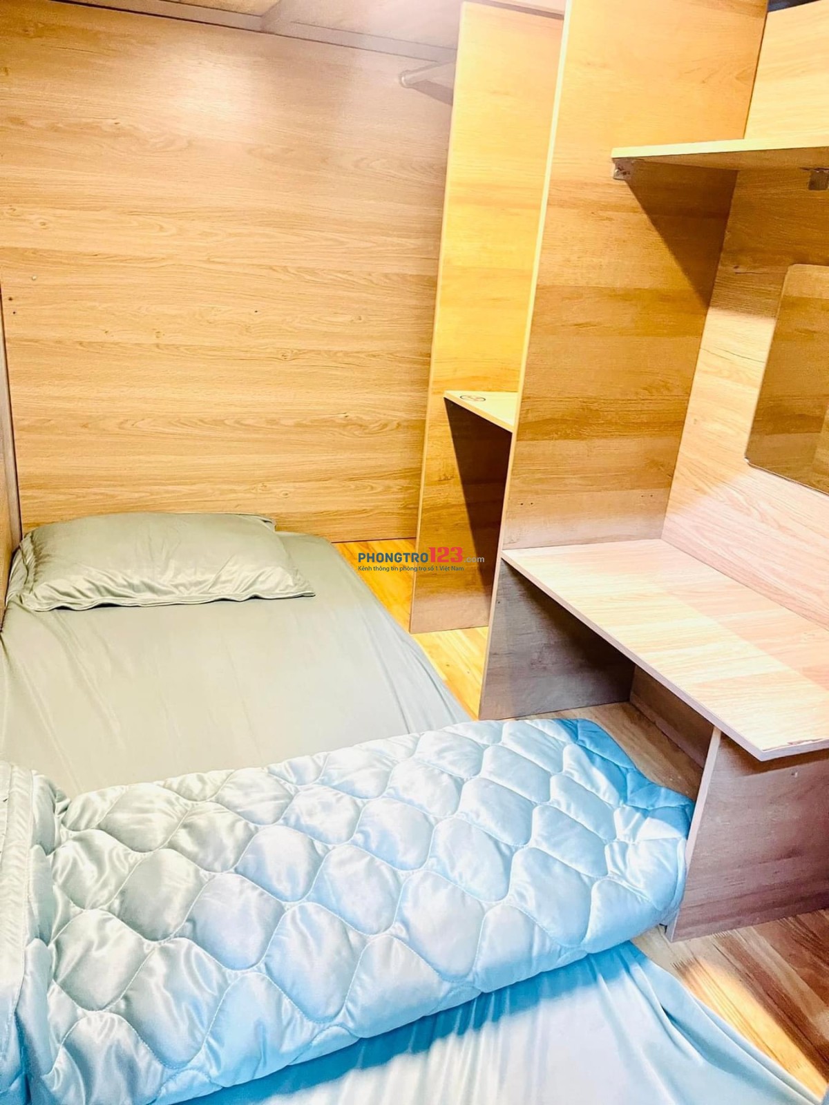 Ký túc xá Sleep Box nữ, giá từ 1.3 đến 1.5tr