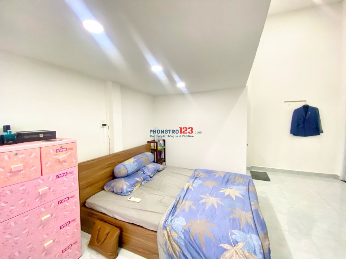 Căn Hộ Duplex Full Nội Thất 3 Tháng 2 Quận 10 Gần Viettel Tower , Công Trường Dân Chủ