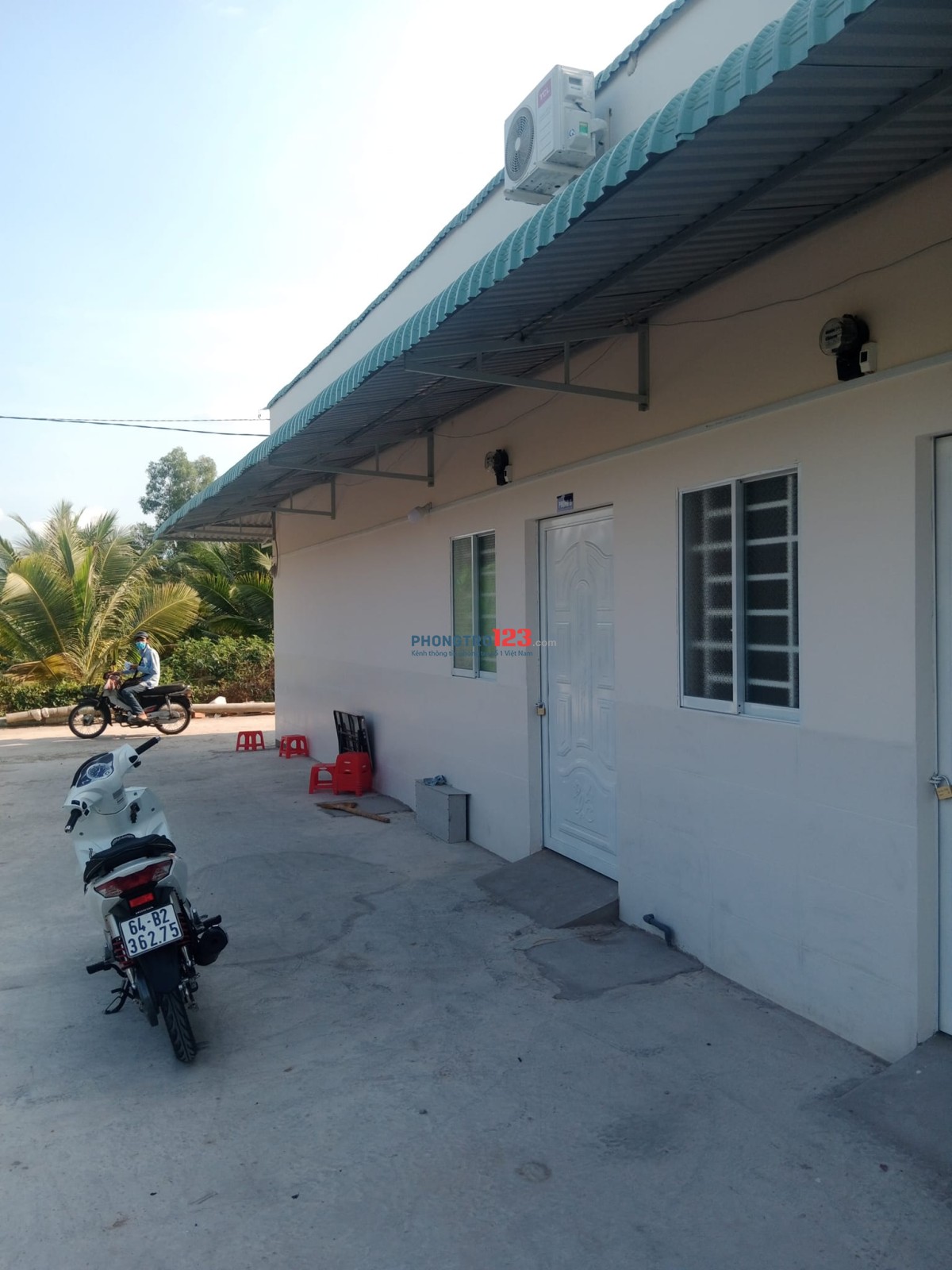 Cho thuê phòng trọ Long Hồ, Vĩnh Long, gần Đền Thờ Phạm Hùng 100m, mới xây