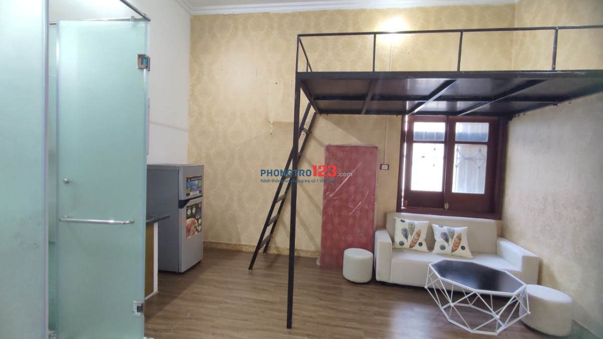Cho thuê căn hộ mini đủ nội thất tại Phố Phan Đình Phùng, Giá 3.5 triệu, cách phố 40m