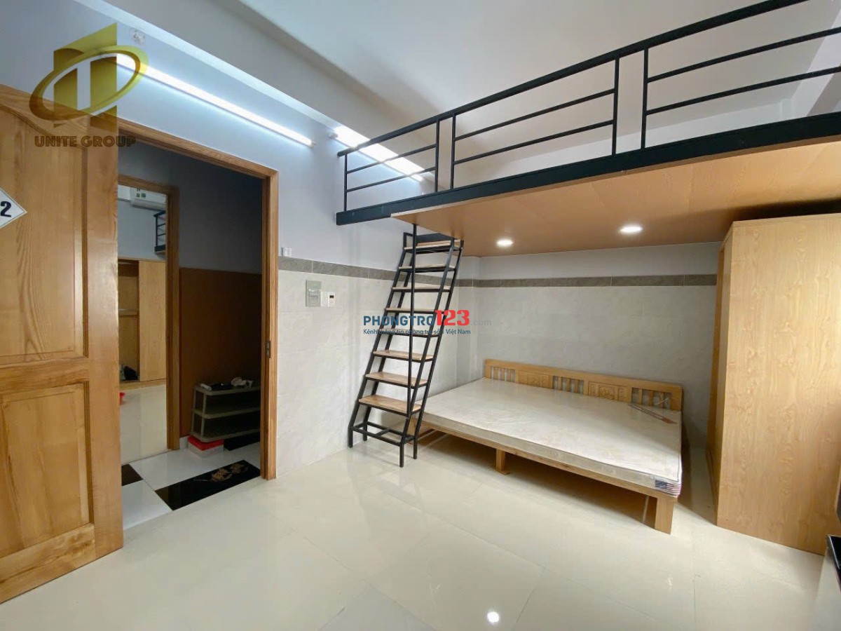 Cho thuê phòng Duplex full nội thất ngay ĐH Ngoại Thương GTVT Hutech, Hàng Xanh ở Nguyễn Gia Trí BT