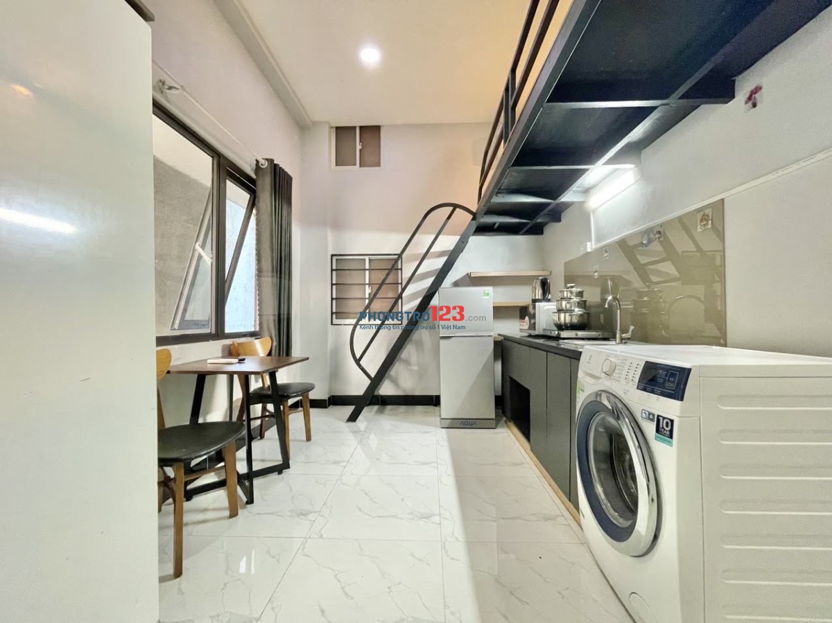 Modern room, 450 Phan Xích Long, Phú Nhuận ( phòng trống)