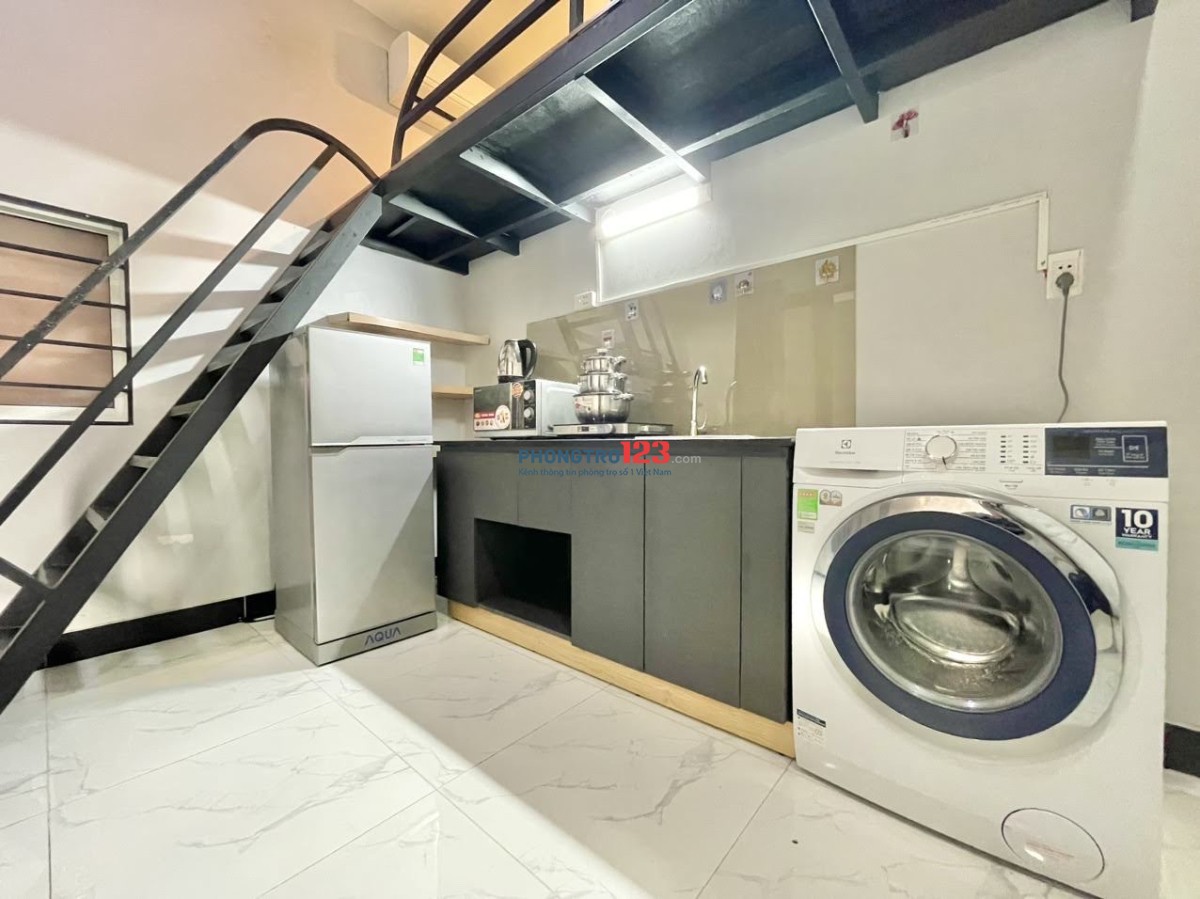 Modern room, 450 Phan Xích Long, Phú Nhuận ( phòng trống)