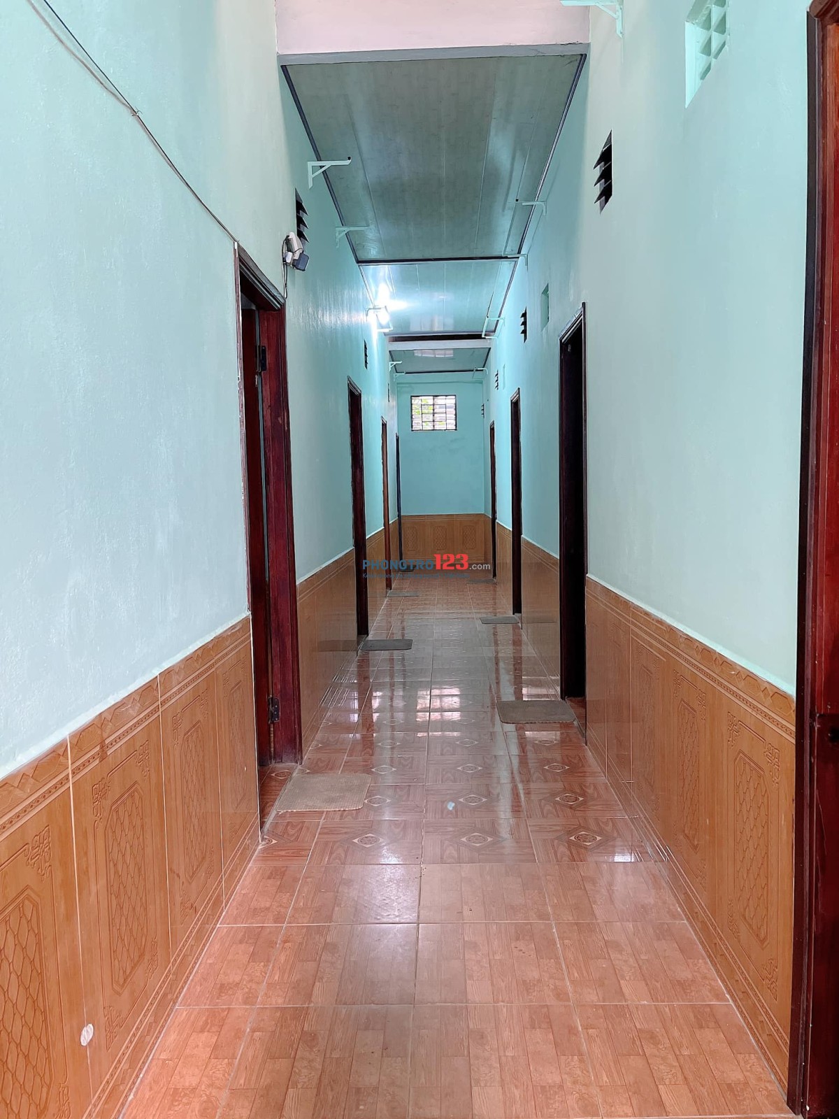 Cho thuê phòng trọ mới sơn sửa, sẵn nội thất cơ bản K12/6 Trường Sơn, gần khu công nghiệp Hòa Cầm