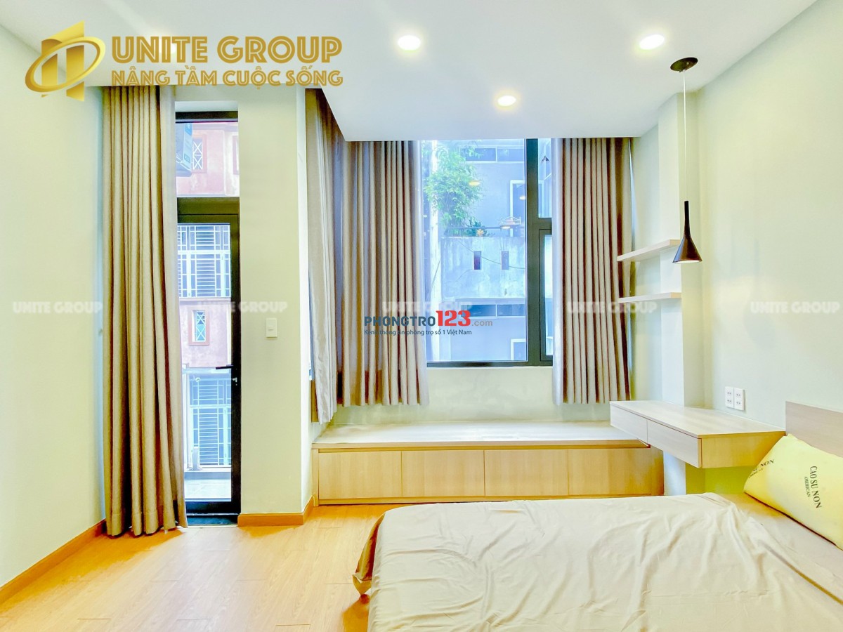 Cho thuê căn hộ dịch vụ 1 phòng ngủ có ban công tại Phú Nhuận