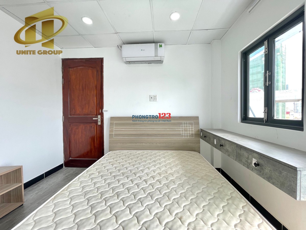 Cho thuê căn hộ có 1 phòng ngủ, tách bếp, mới 100% tại đường Phan Đăng Lưu, quận Phú Nhuận