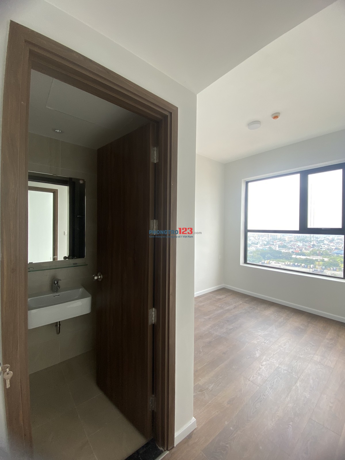 Cho thuê căn hộ ngay Visip1, 2Pn-65m2, nhà mới, nội thất cơ bản, có thể ở ngay LH: 0938983612