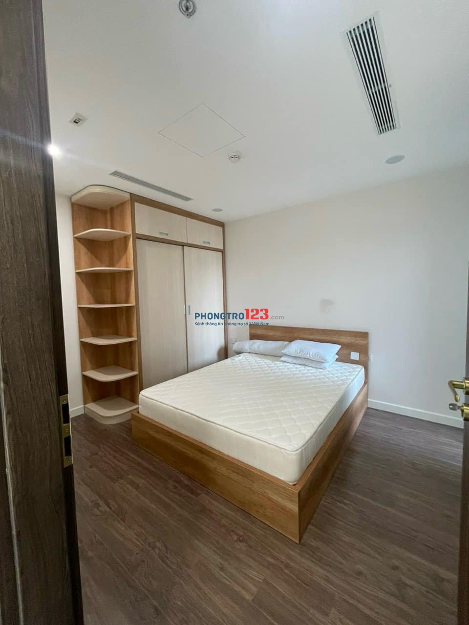 Cho thuê chung cư Phúc yên 2, Phan Huy Ích, Tân Bình 80m2, 2 phòng ngủ, nội thất, 12tr