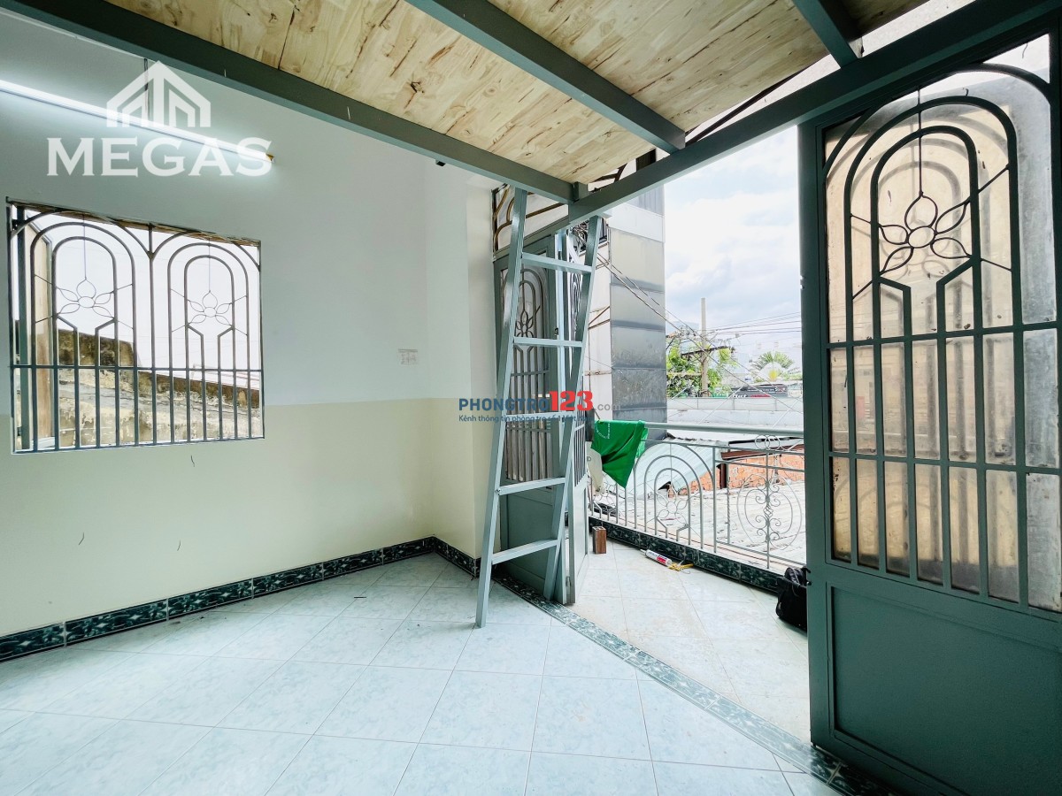Tỉnh Lộ 10 Phòng Mới Có Ban Công Và Cửa Sổ Trời Giá Rất Rẻ Nằm ở Mặt Tiền Đường Lớn