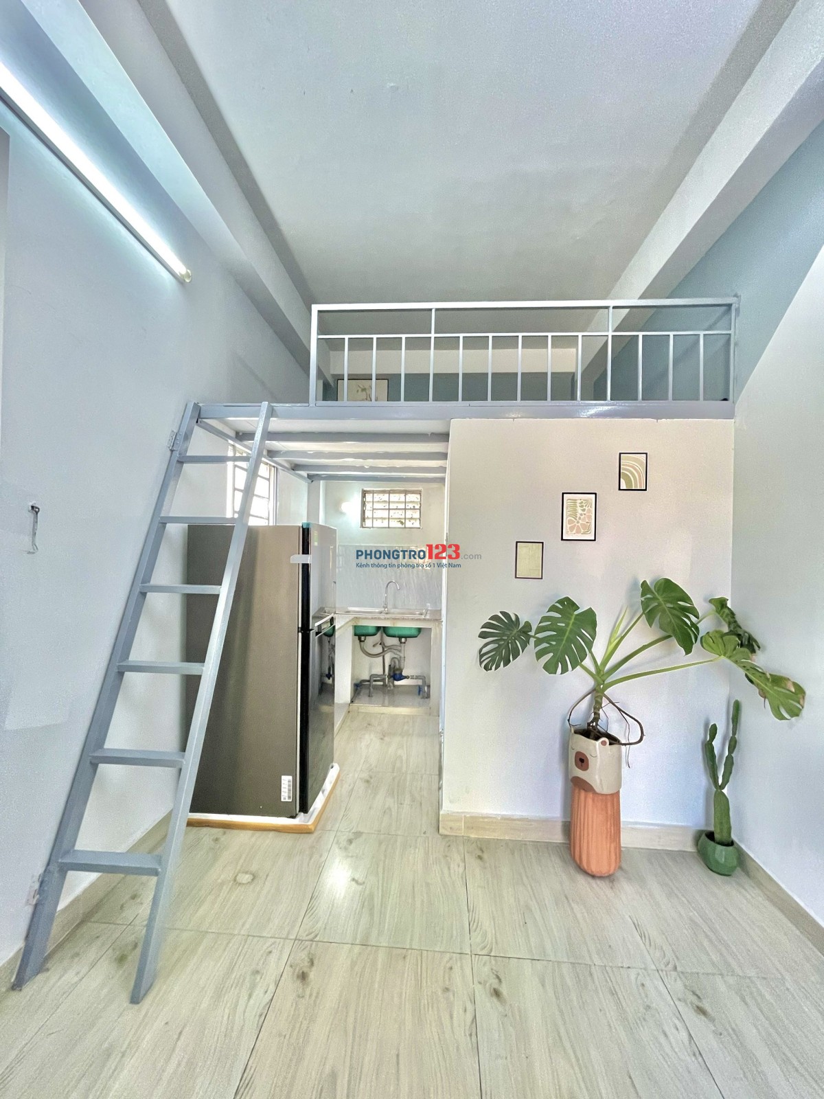 Cho thuê phòng trọ 32m2 có gác đường Nơ Trang Long quận Bình Thạnh sát bên Văn Lang cơ sở 3