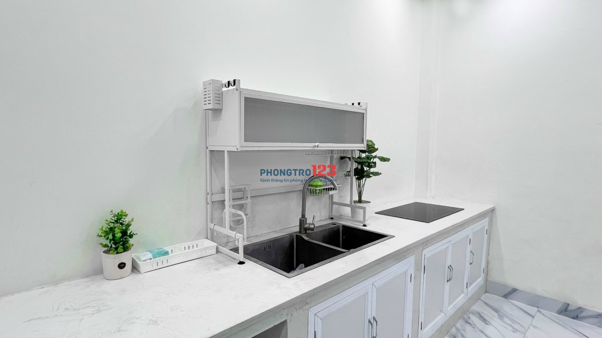 Ký túc xá cao cấp phòng ban công KĐT Vạn Phúc Thủ Đức giá khuyến mãi 1tr7