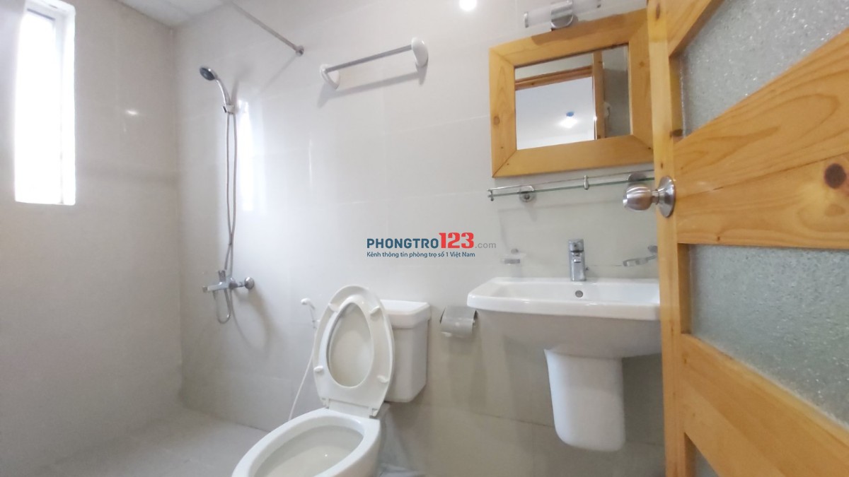 Studio 20m2 full tiện nghi, gần cầu Lê Văn Sỹ, Quận 3