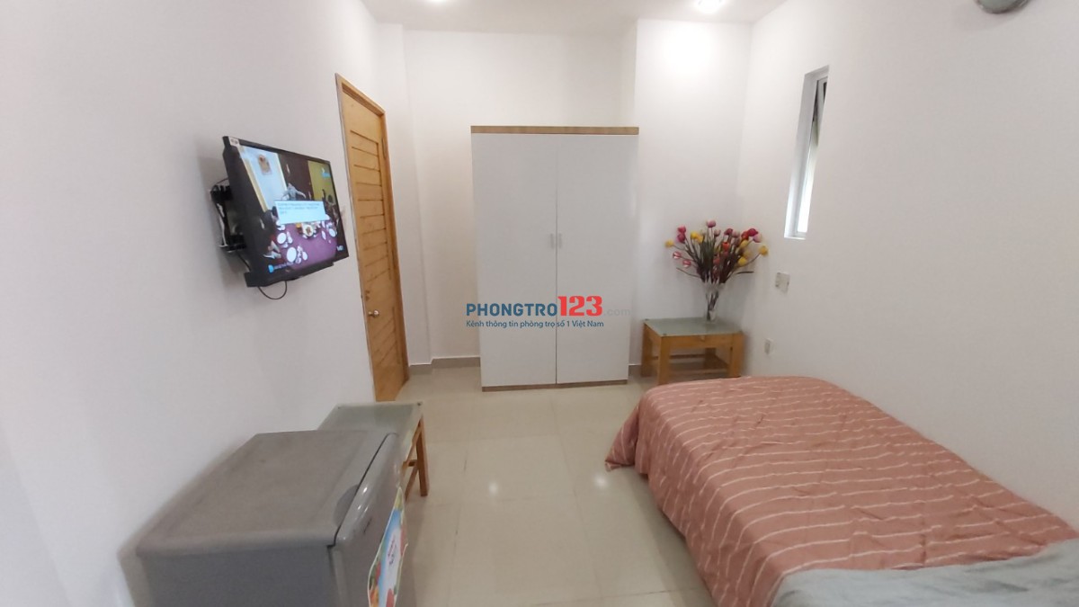 Studio 20m2 full tiện nghi, gần cầu Lê Văn Sỹ, Quận 3