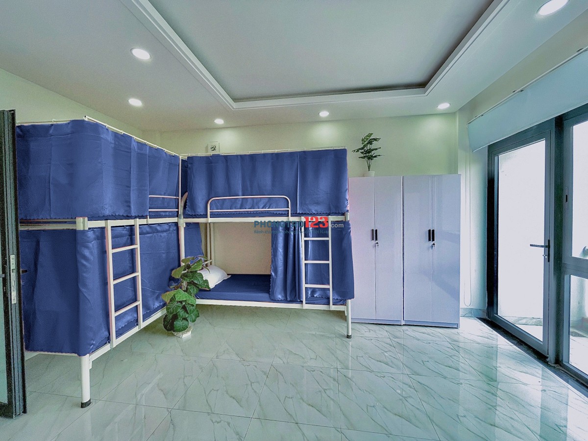 Ký túc xá cao cấp phòng ban công KĐT Vạn Phúc Thủ Đức giá khuyến mãi 1tr7