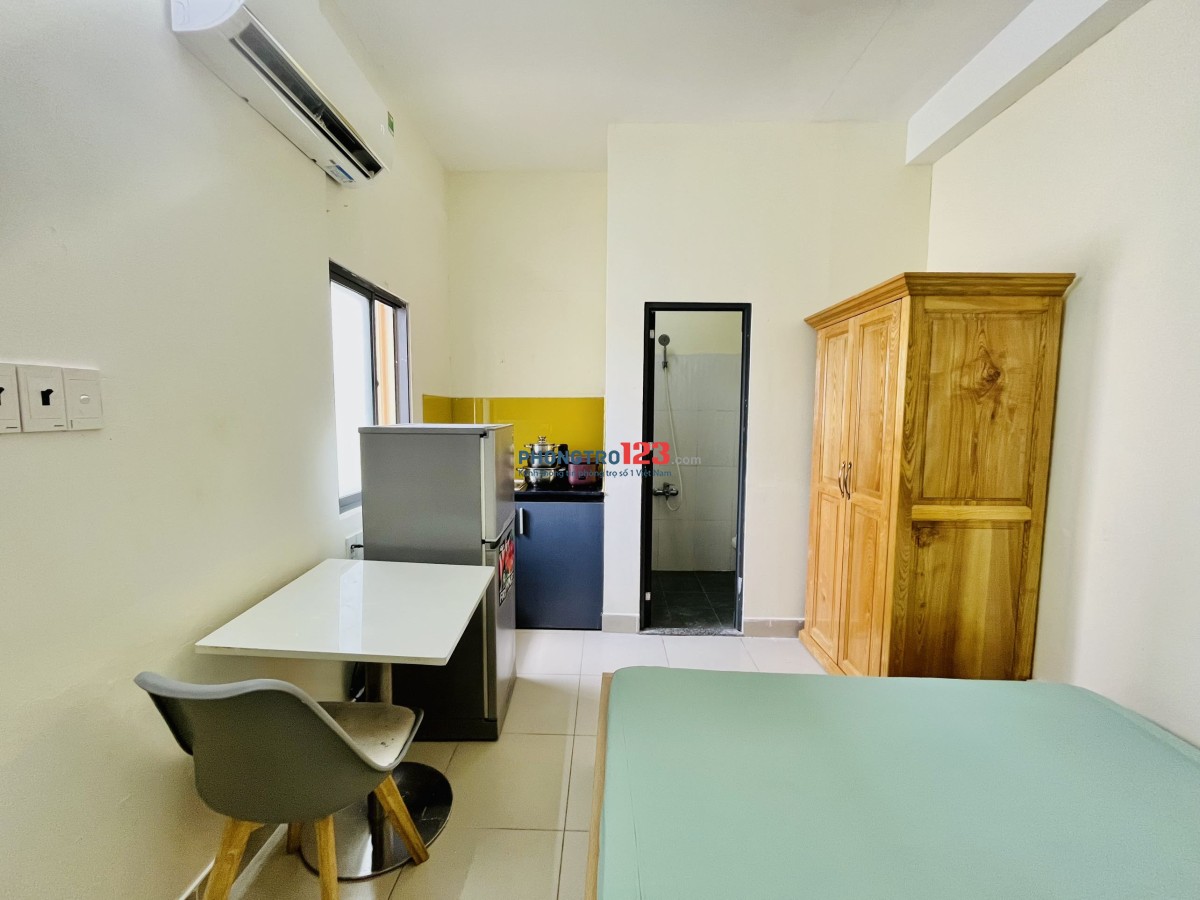 Studio Xinh Xắn Full Nội Thất, Giá Hạt Dẻ Ngay Đh Hutech, Gần Bờ Kè Thanh Đa