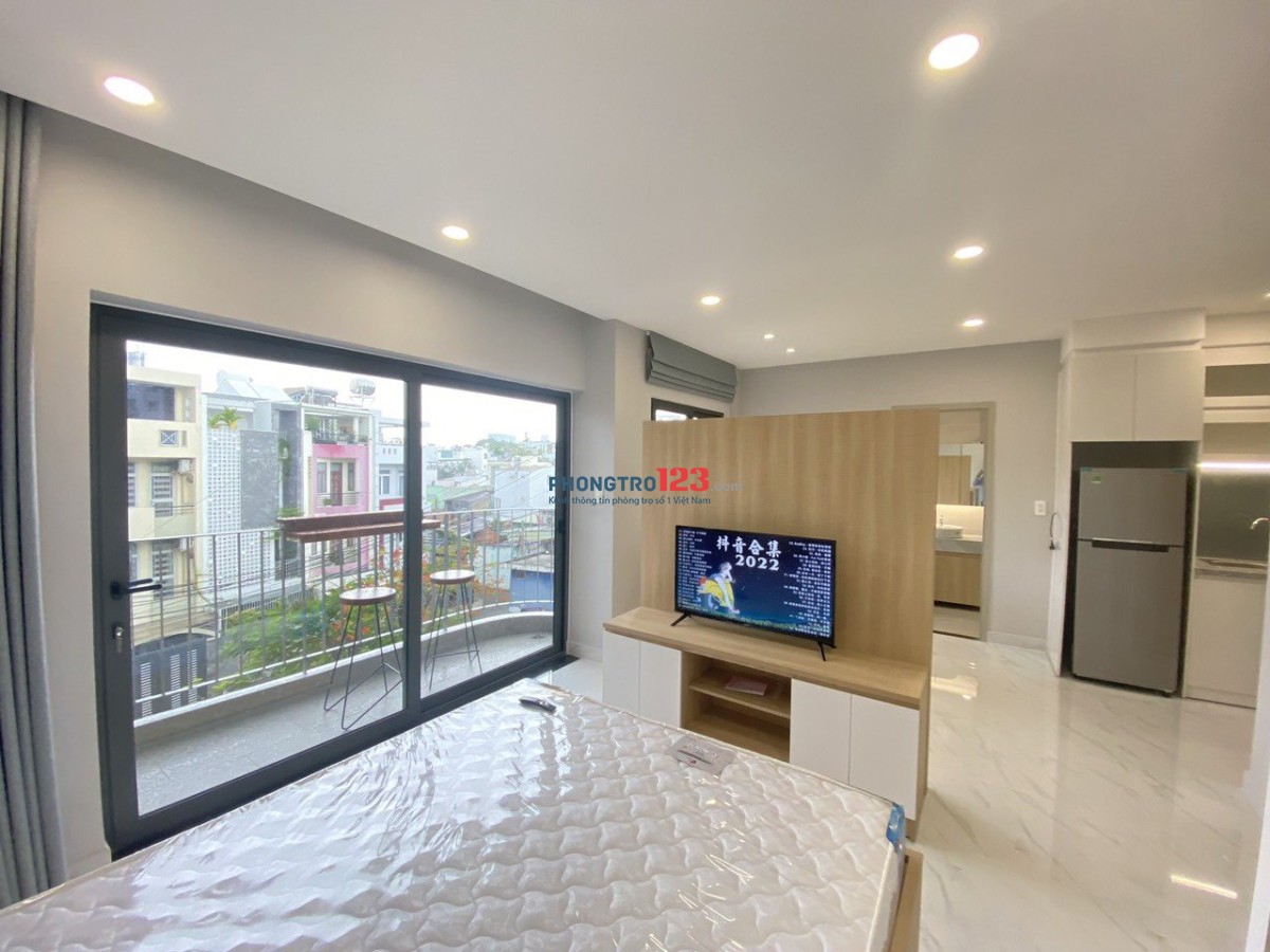Cho thuê căn hộ cao cấp studio 40m2 thang máy, có nội thất máy giặt riêng Chu Văn An, Bình Thạnh