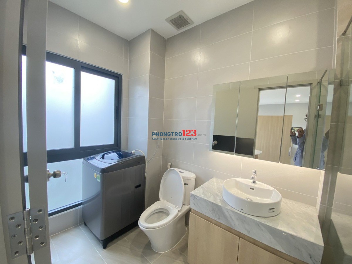 Cho thuê căn hộ cao cấp studio 40m2 thang máy, có nội thất máy giặt riêng Chu Văn An, Bình Thạnh