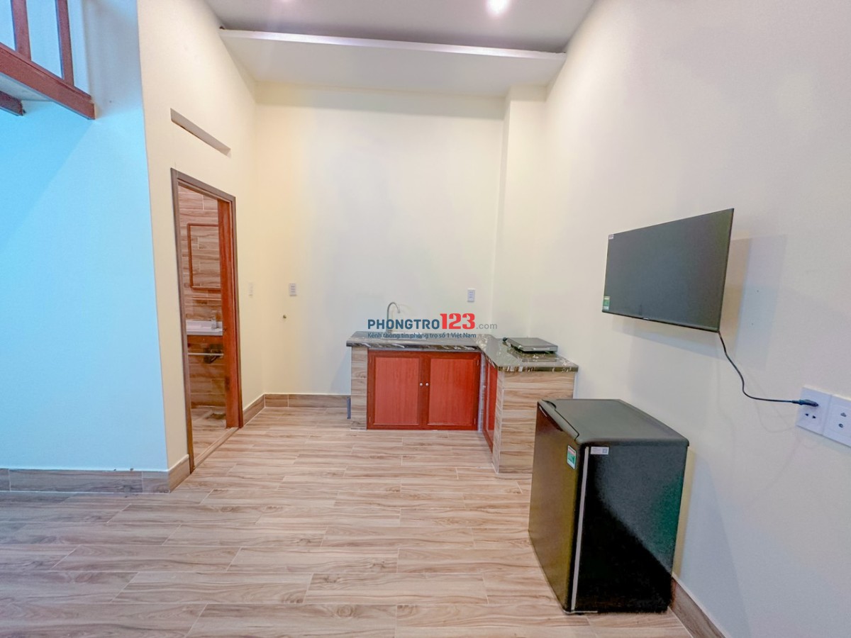 Cho thuê Duplex full nội thất ngay ngã ba Mỹ Thành, Lê Văn Việt, Vinhomes